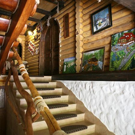 U ?Imbora Hotel Lumshory Eksteriør bilde