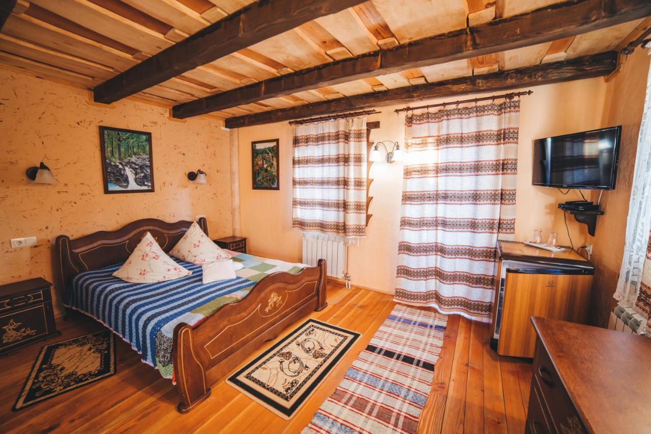 U ?Imbora Hotel Lumshory Eksteriør bilde
